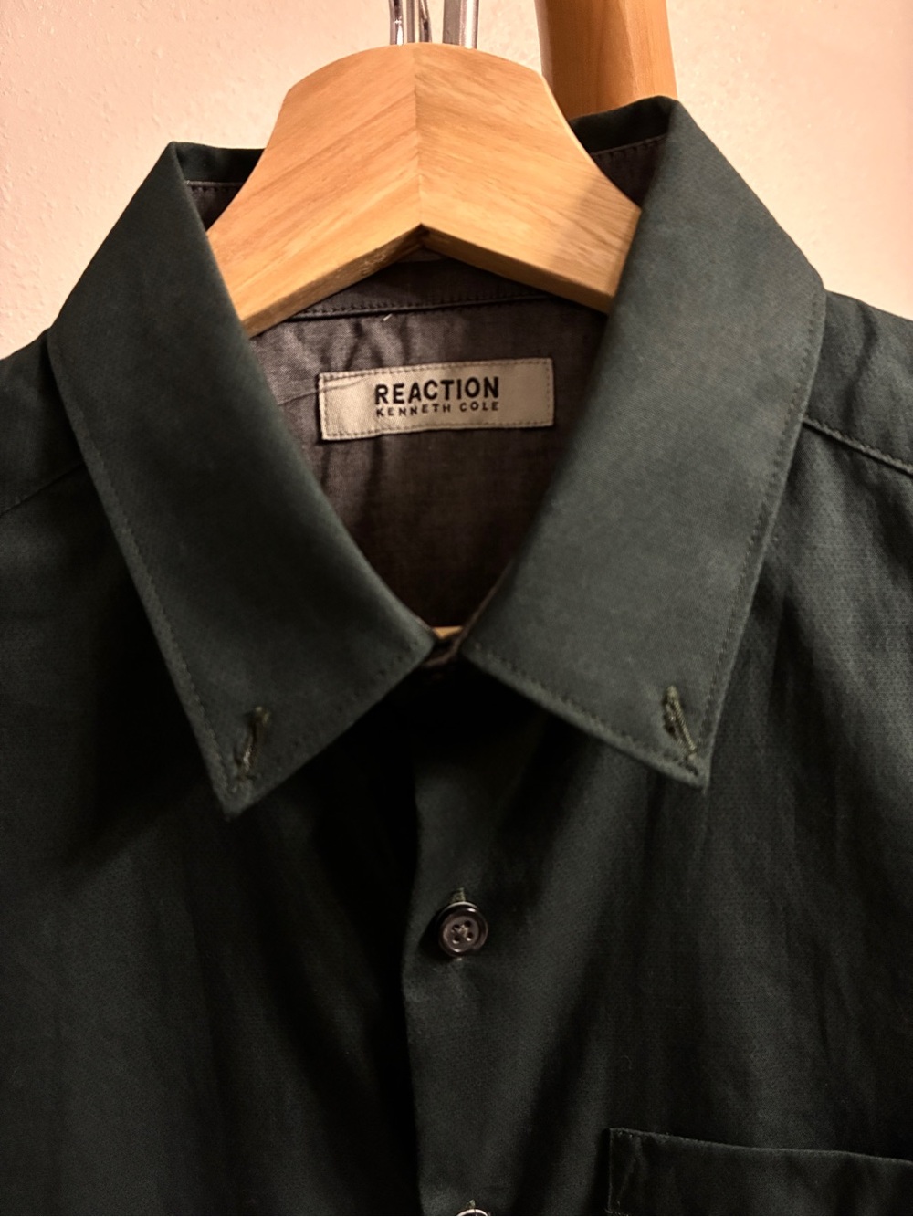 Kenneth Cole Reaction Men's Dark Green Button-Front Dress Shirt
